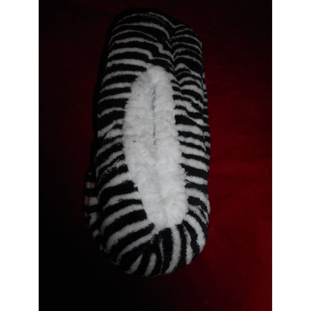 1 Pair Womens Snuggle Feet Non-Slip Slipper Size L/XL 8-10 Soft Warm Slippers